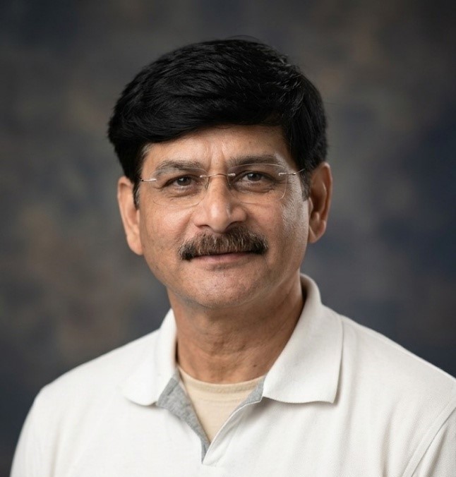 SM Bakshi